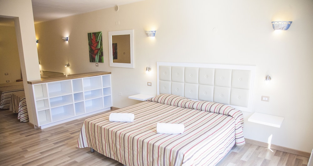 Junior Suite - Photo 11
