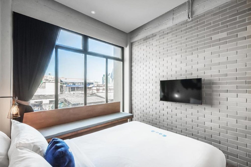 Koko Couple (Double-Queen Bed) photo 3