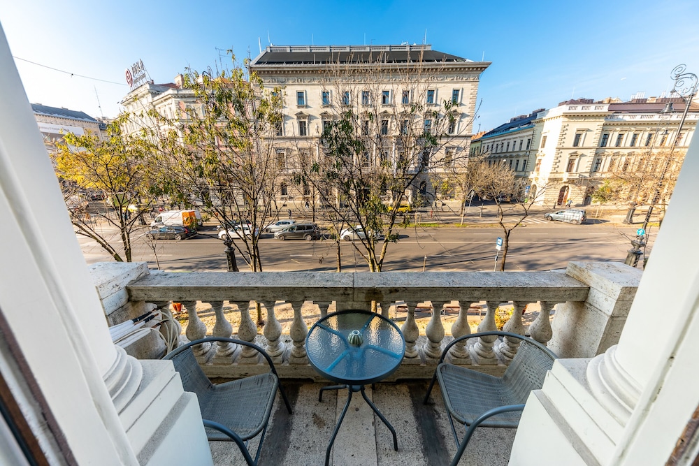 City Double Room