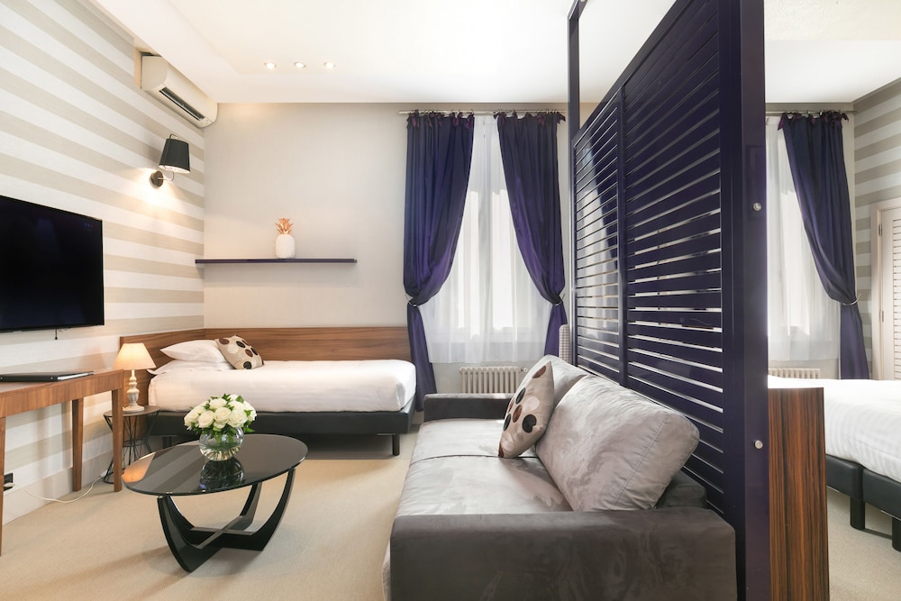 Exclusive Room, Multiple Beds, Non Smoking - Photo 11