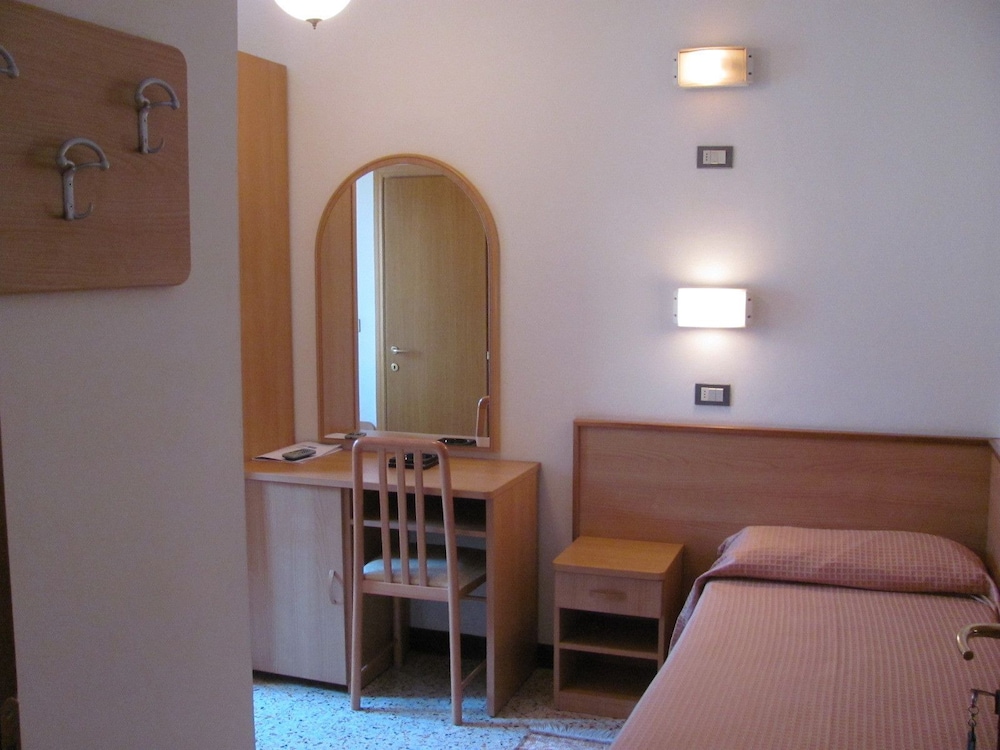 Single Room, Garden View photo 1