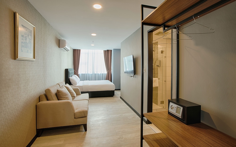 Executive Double Room, 1 Queen Bed, Non Smoking photo 1