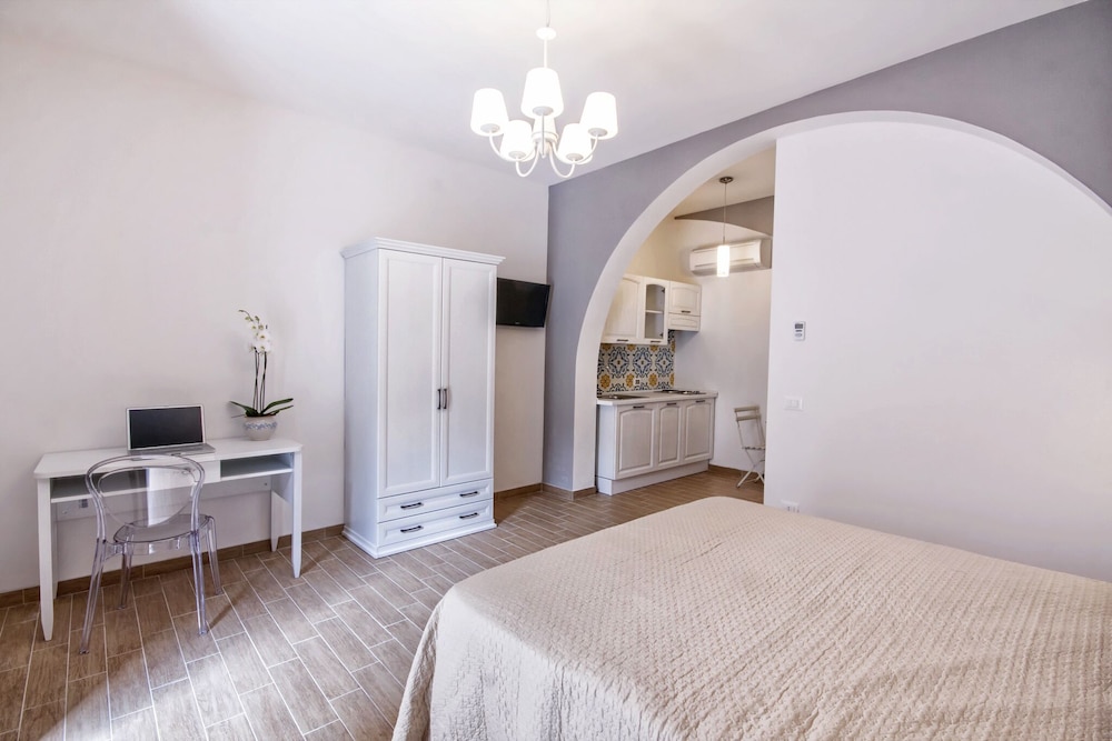 Standard Triple Room photo 2