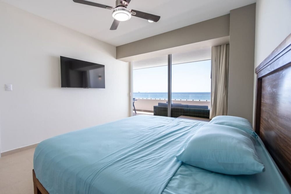 Basic Apartment, Sea View photo 1