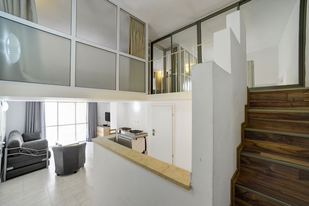 Duplex, 1 Bedroom, Garden Area (Ha-Kovshim St 28 Flat 8) photo 1