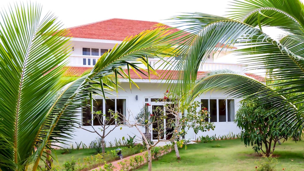 Villa, 3 Bedrooms - Photo 13