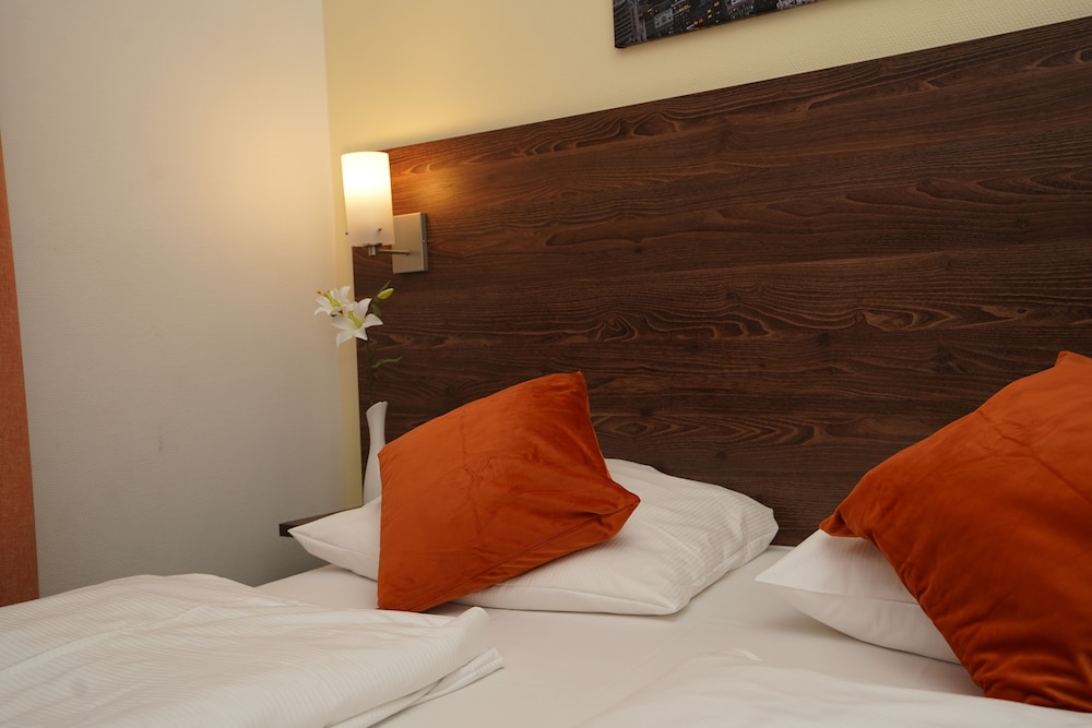 Double Room - Photo 26