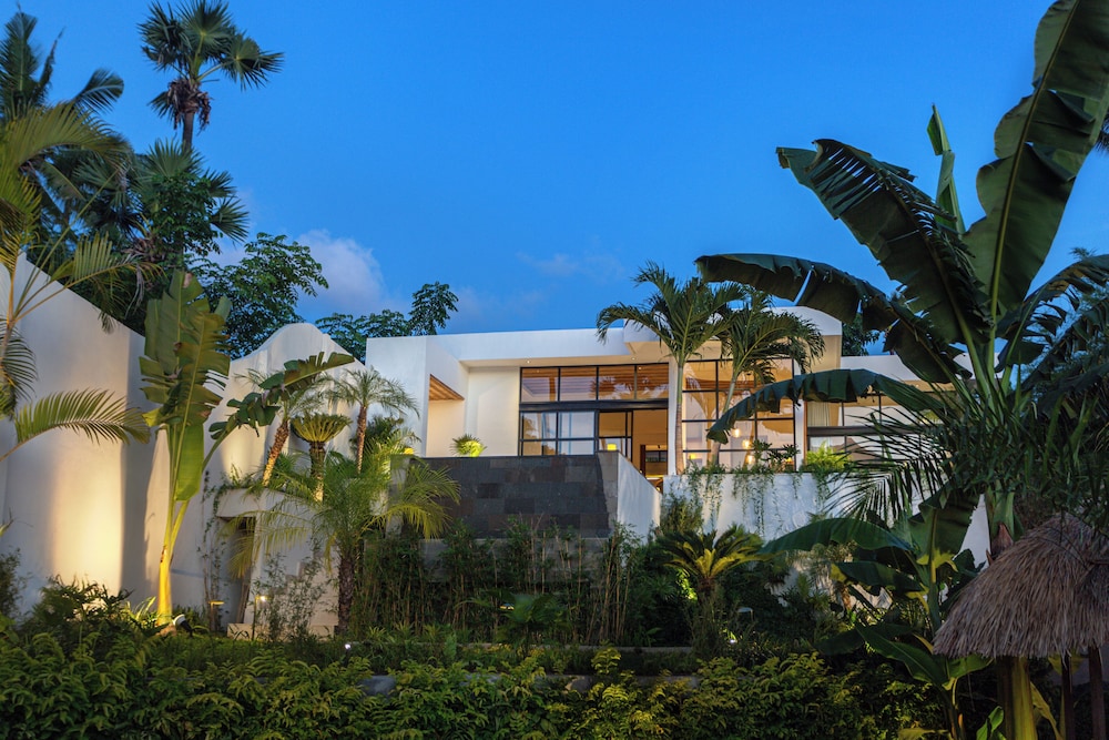 Luxury Villa, Private Pool, Mountain View