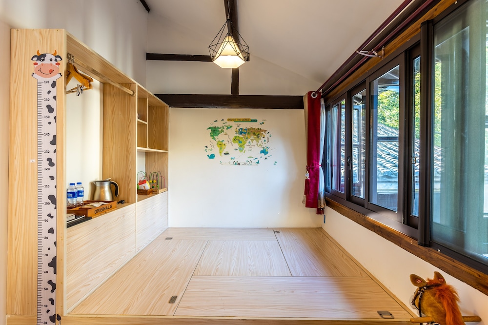 Family Double Room, 1 Bedroom photo 2