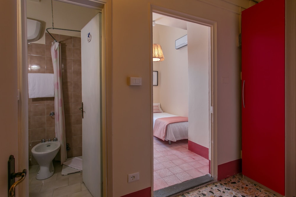 Comfort Single Room photo 3