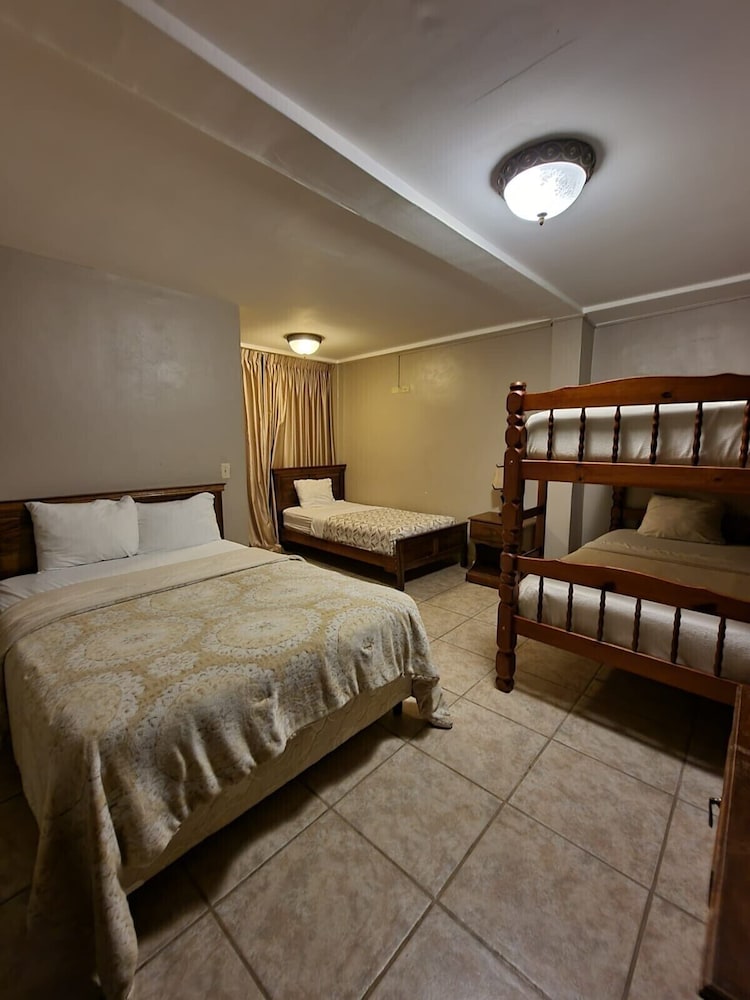 Family Triple Room, Multiple Beds photo 1