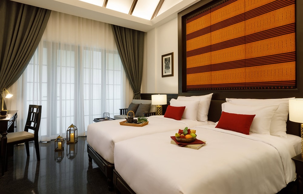 Deluxe Double or Twin Room, Balcony - Photo 8