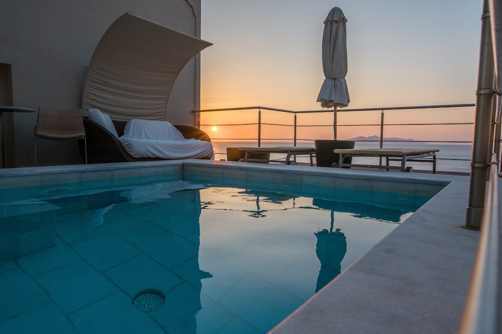 Junior Suite, Private Pool - Photo 6