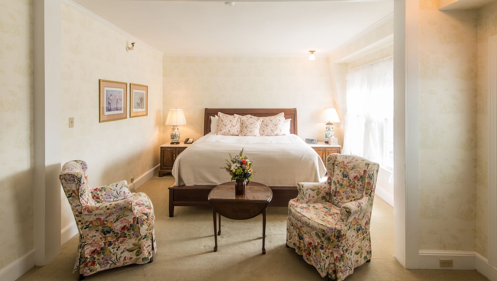 Standard Room photo 3