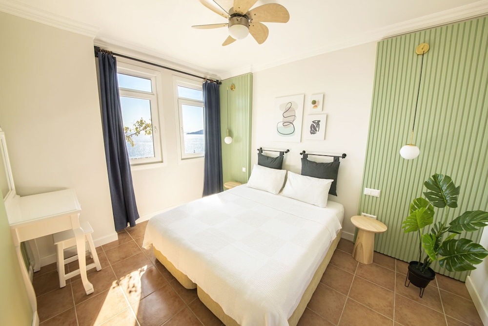 Superior Apartment, 3rd Floor, 1 Bedroom, Sea wiev photo 2