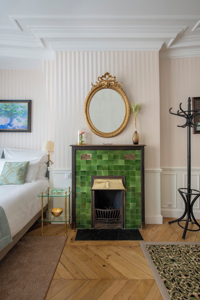 Deluxe Studio Suite (JADE) photo 3