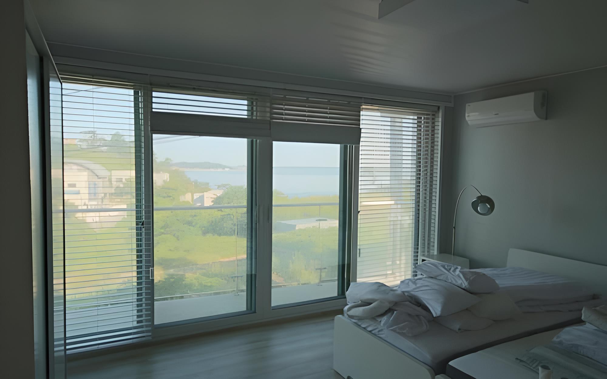 Room (P101) - Photo 1