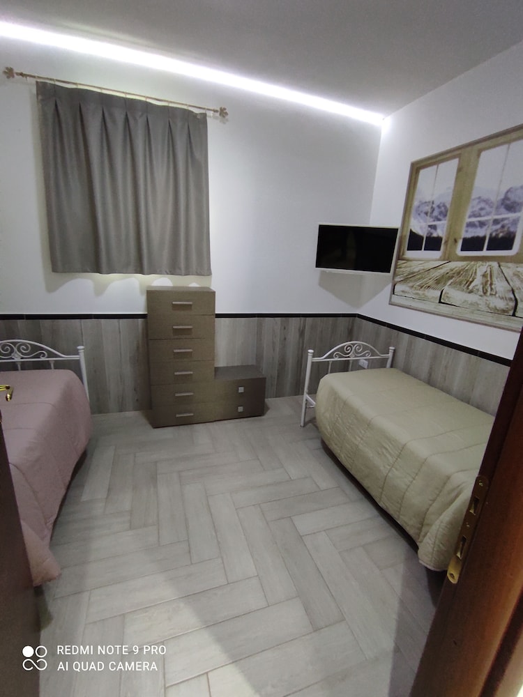 Family Apartment photo 2