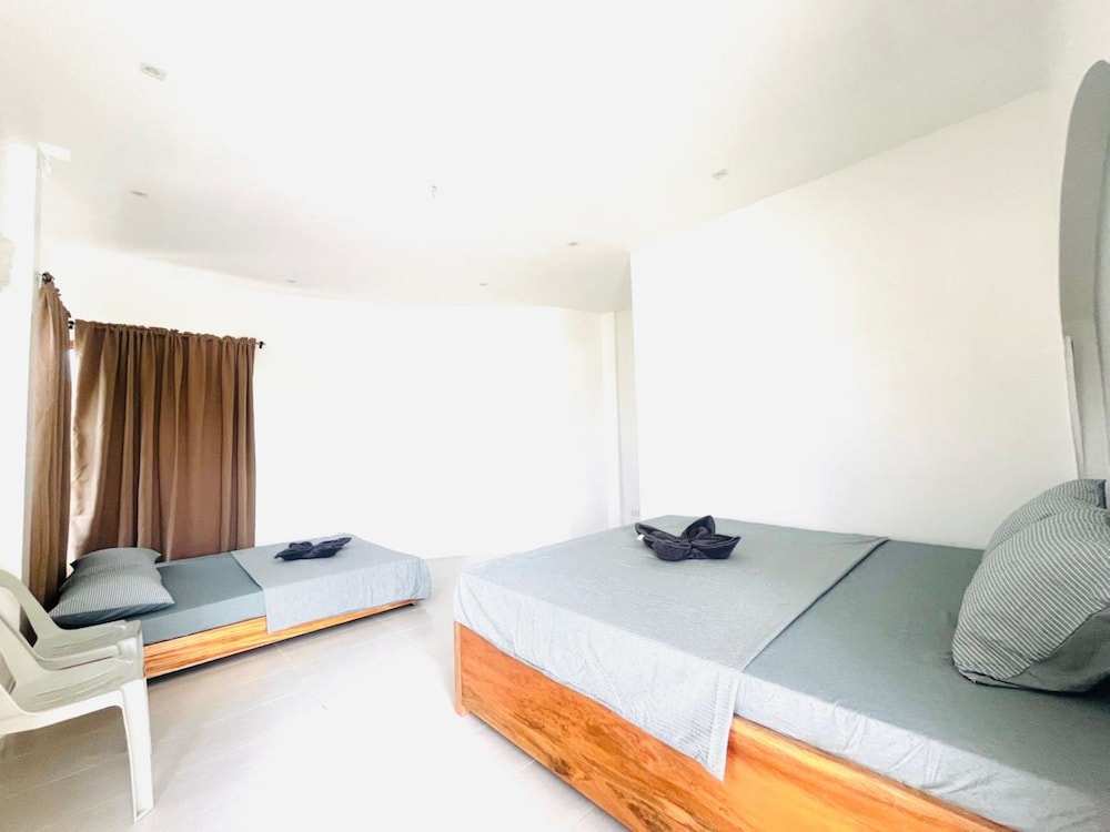Executive Room, Pool Access, Beachfront