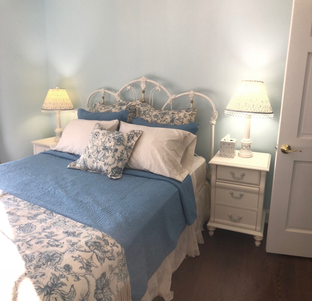 Room 11