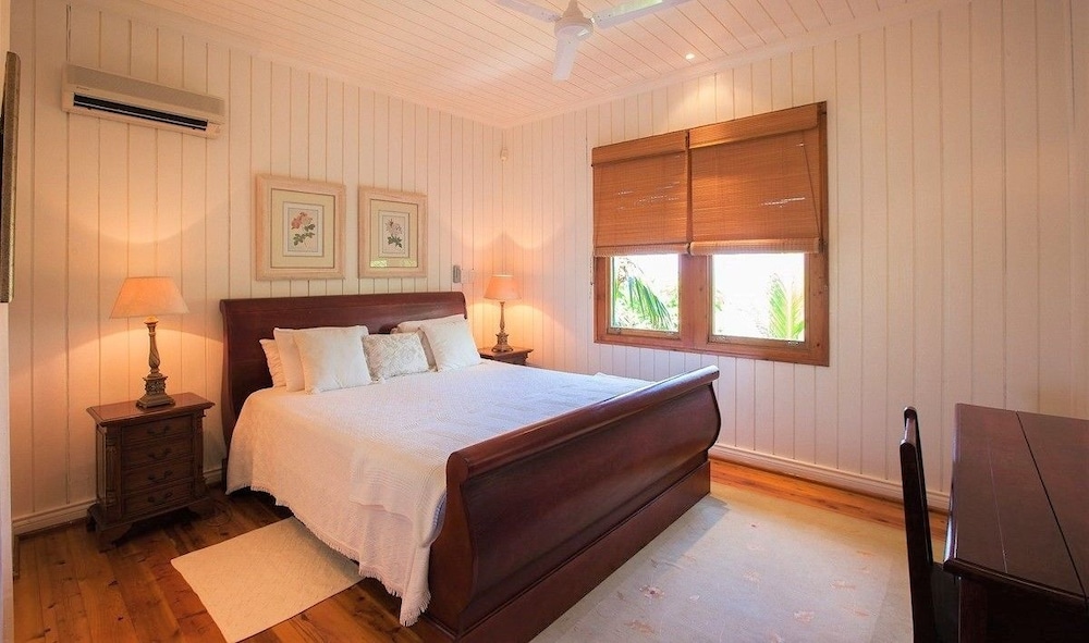 Luxury Villa, 3 Bedrooms, Ocean View, Oceanfront photo 3