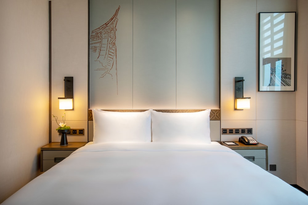 Superior King Room - Photo 2