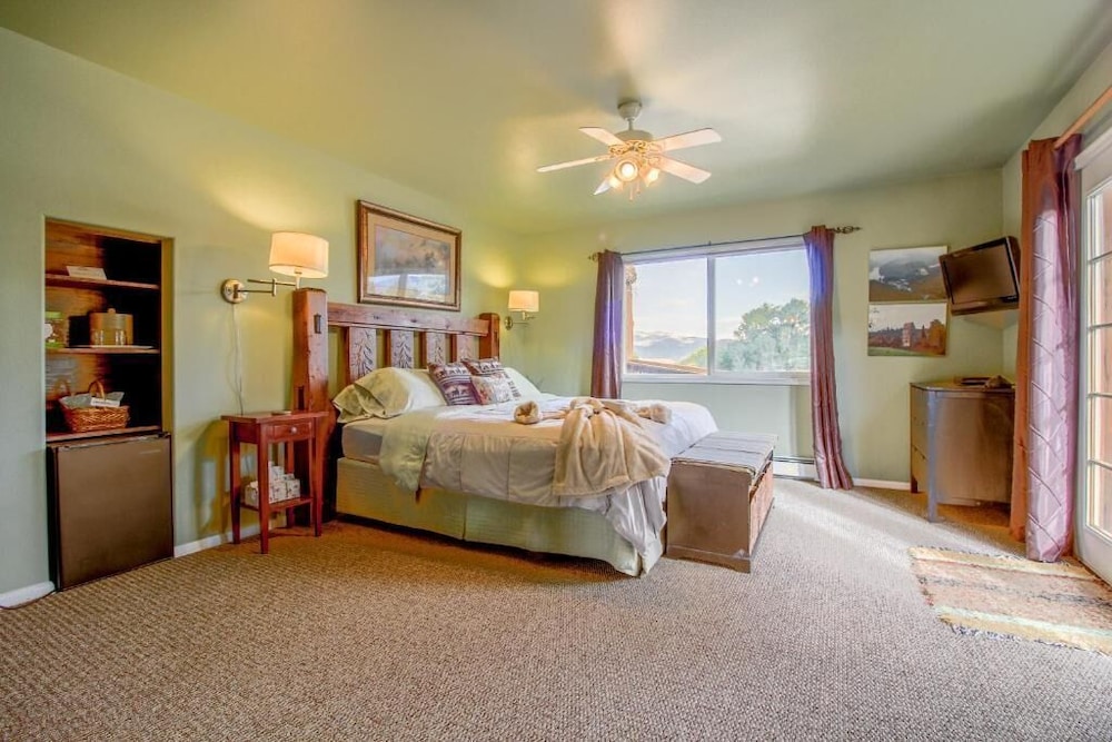 Signature Room photo 2