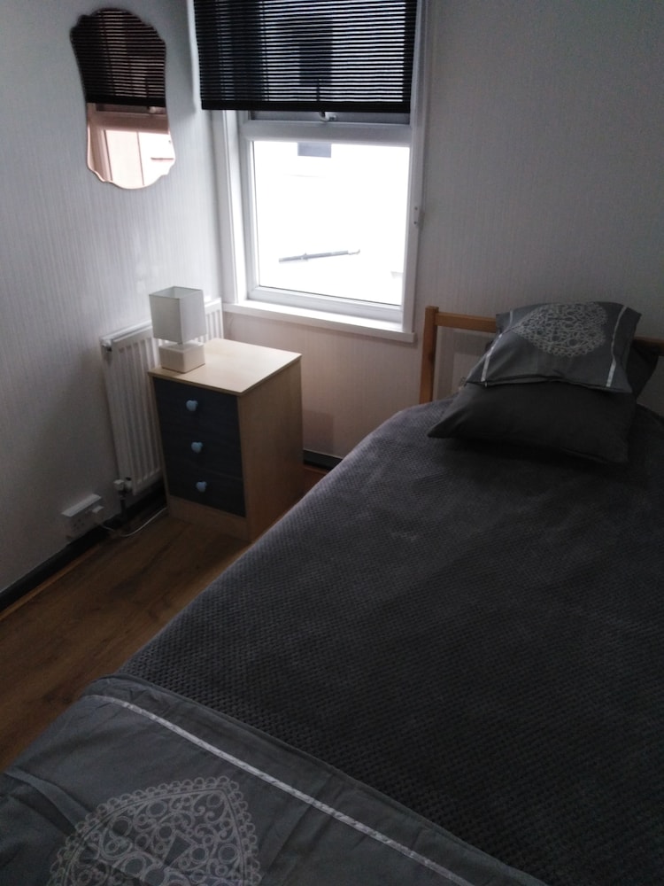 Basic Single Room, 1 Twin Bed, Courtyard View photo 1