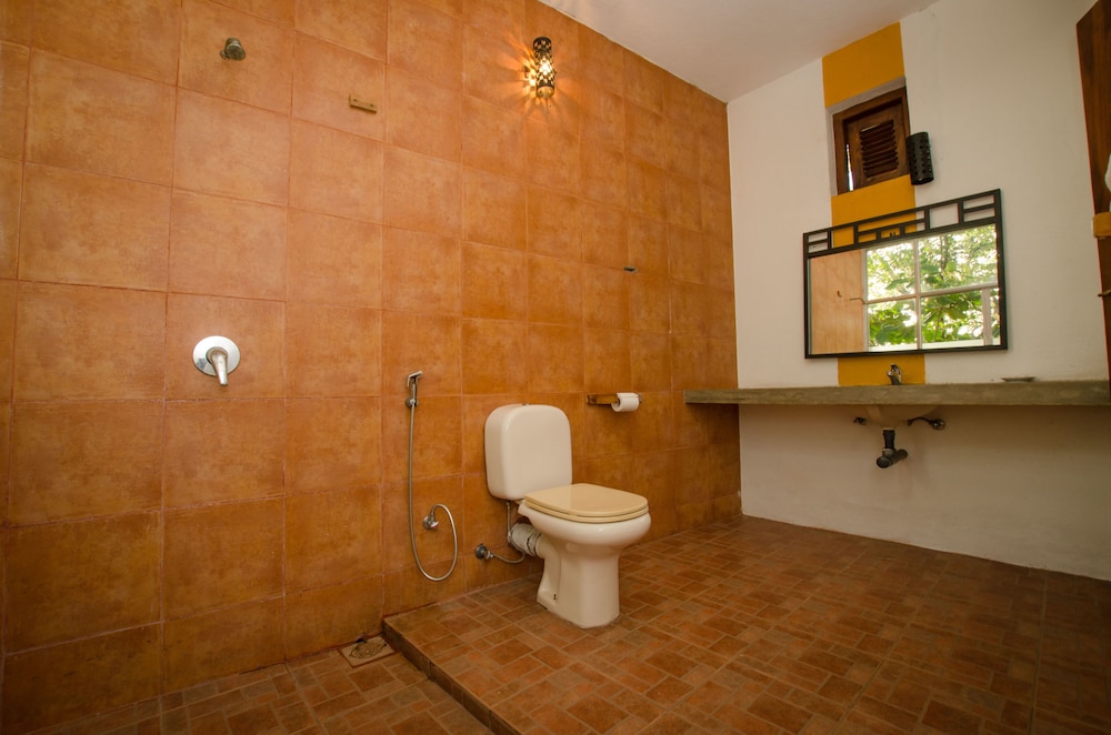 Deluxe Double Room, 1 Bedroom, Lake View photo 2