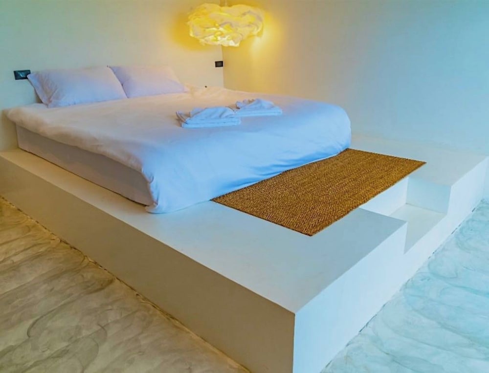 Superior Pool Villa - Photo 6