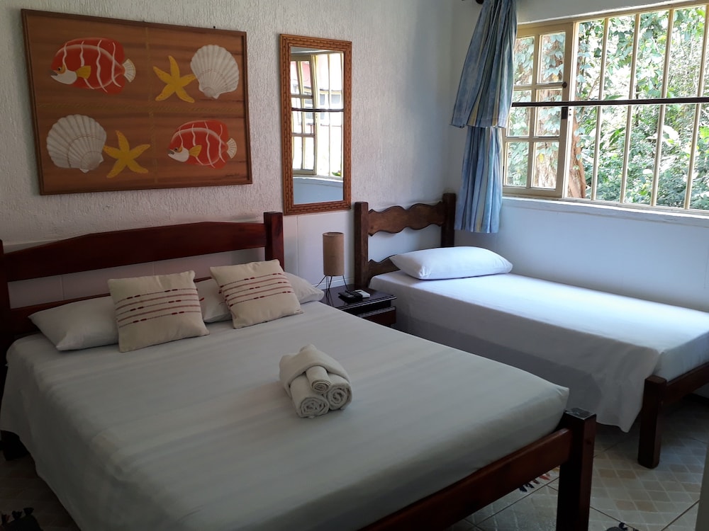 Economy Triple Room