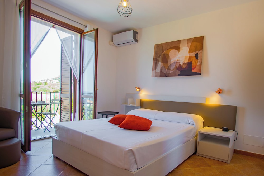Panoramic Apartment, Sea View, Tower