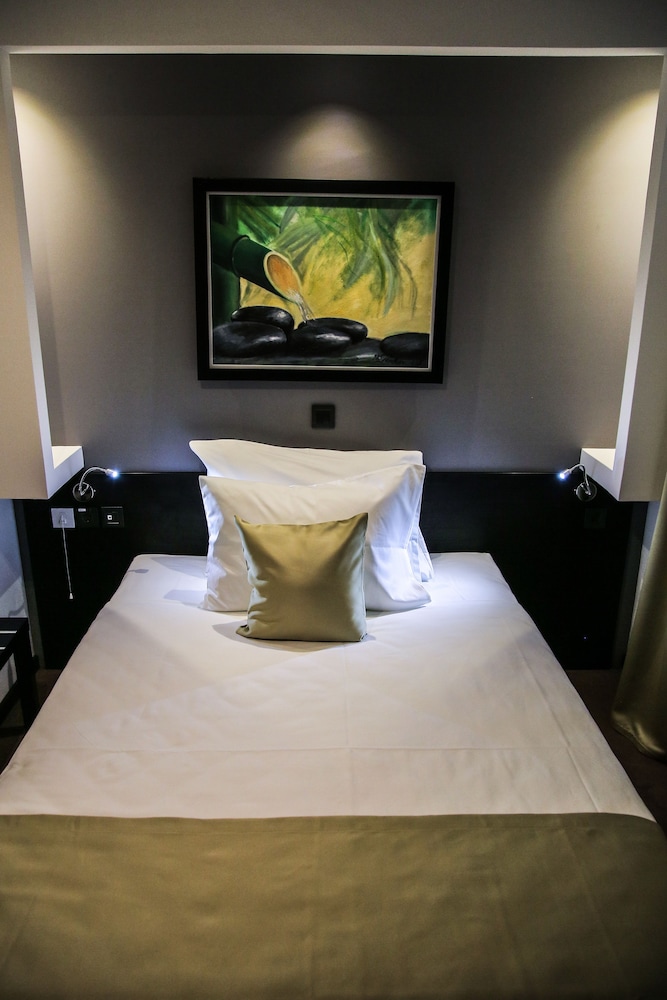 Single Room photo 3