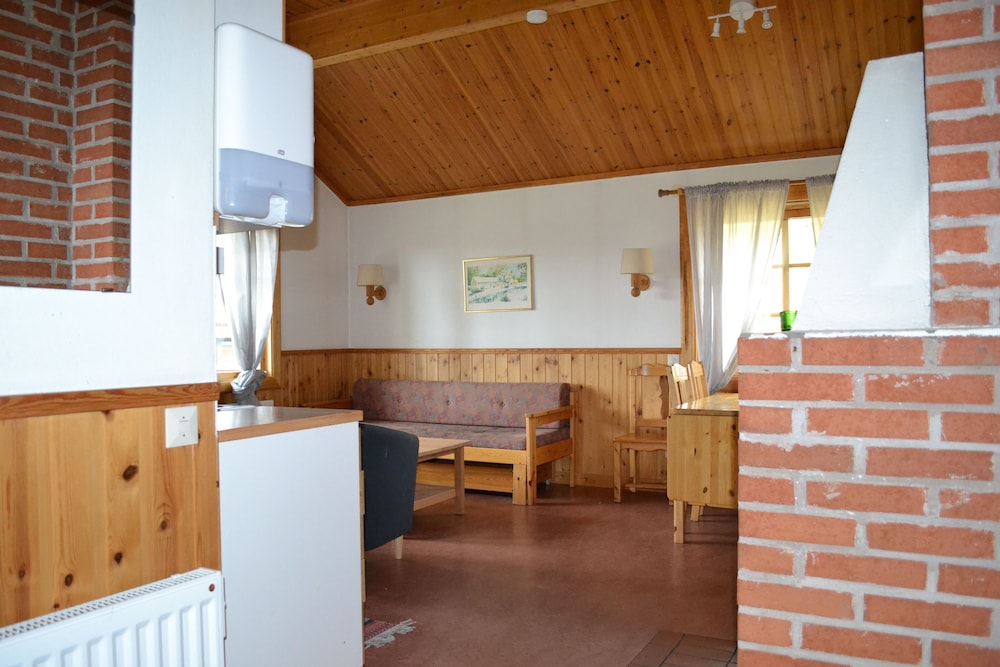 Cabin (6 beds) photo 3