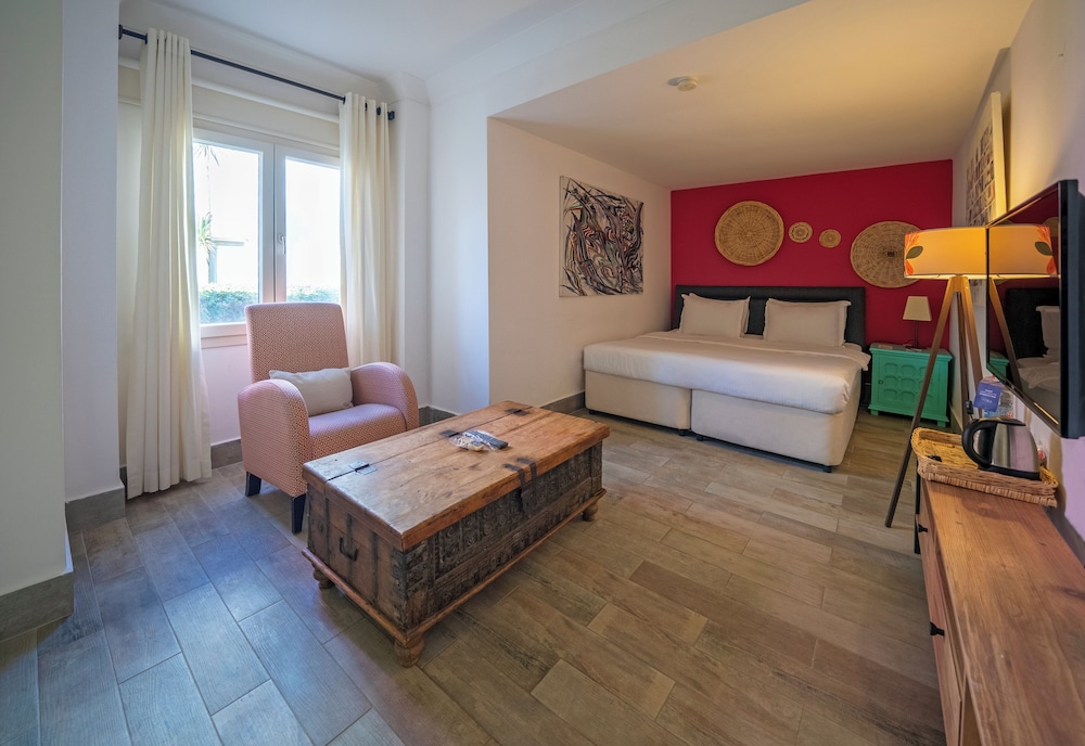 Comfort Room photo 3