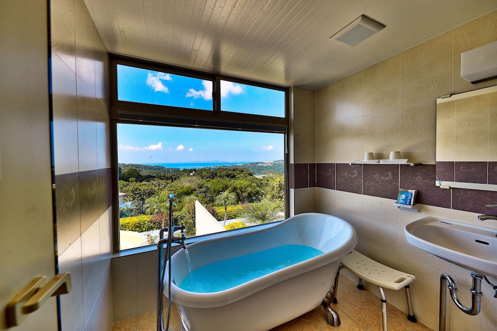 Suite Villa, Non Smoking (Consecutive Nights) photo 2