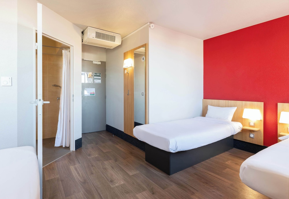 Quadruple Room, Accessible photo 3
