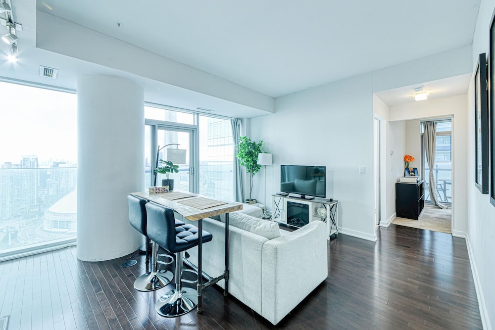 Presidential Apartment