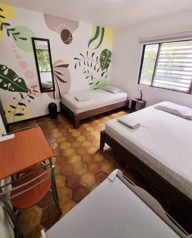Standard Triple Room, 1 Bedroom, Shared Bathroom