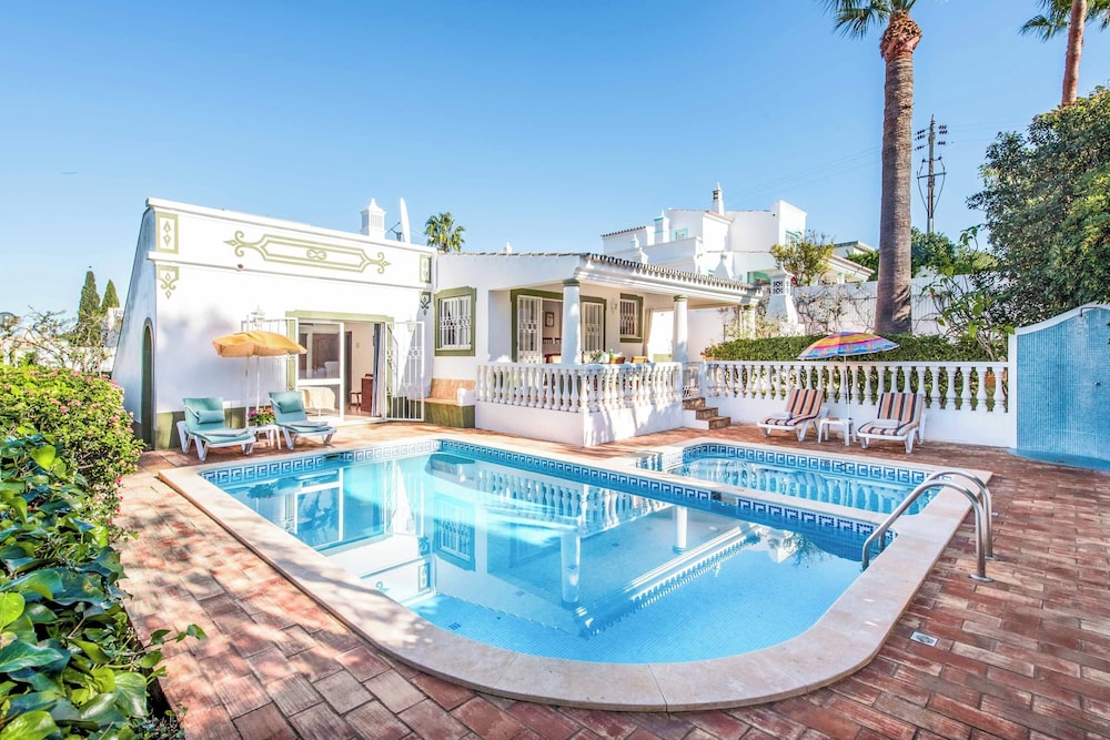 Villa (2 Bedrooms)