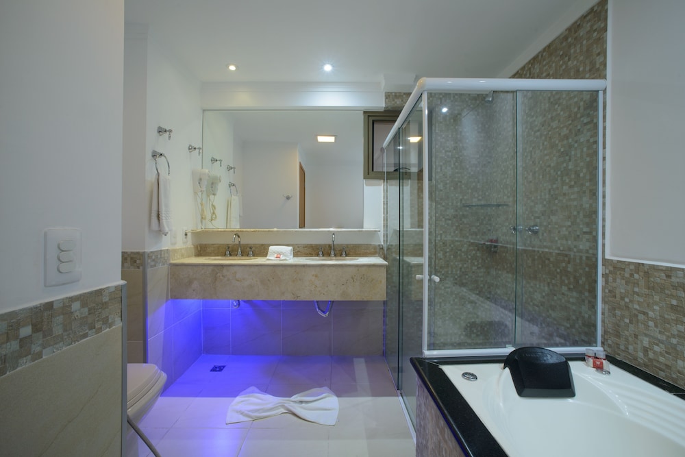 Suite (Master) photo 2