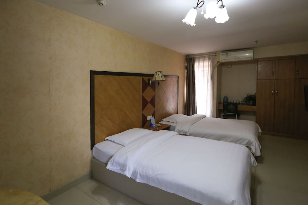 Comfort Twin Room