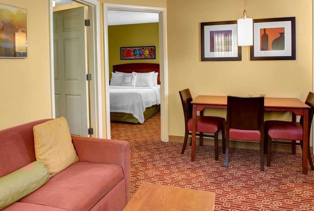 Suite, 2 Queen Beds, Non Smoking photo 1