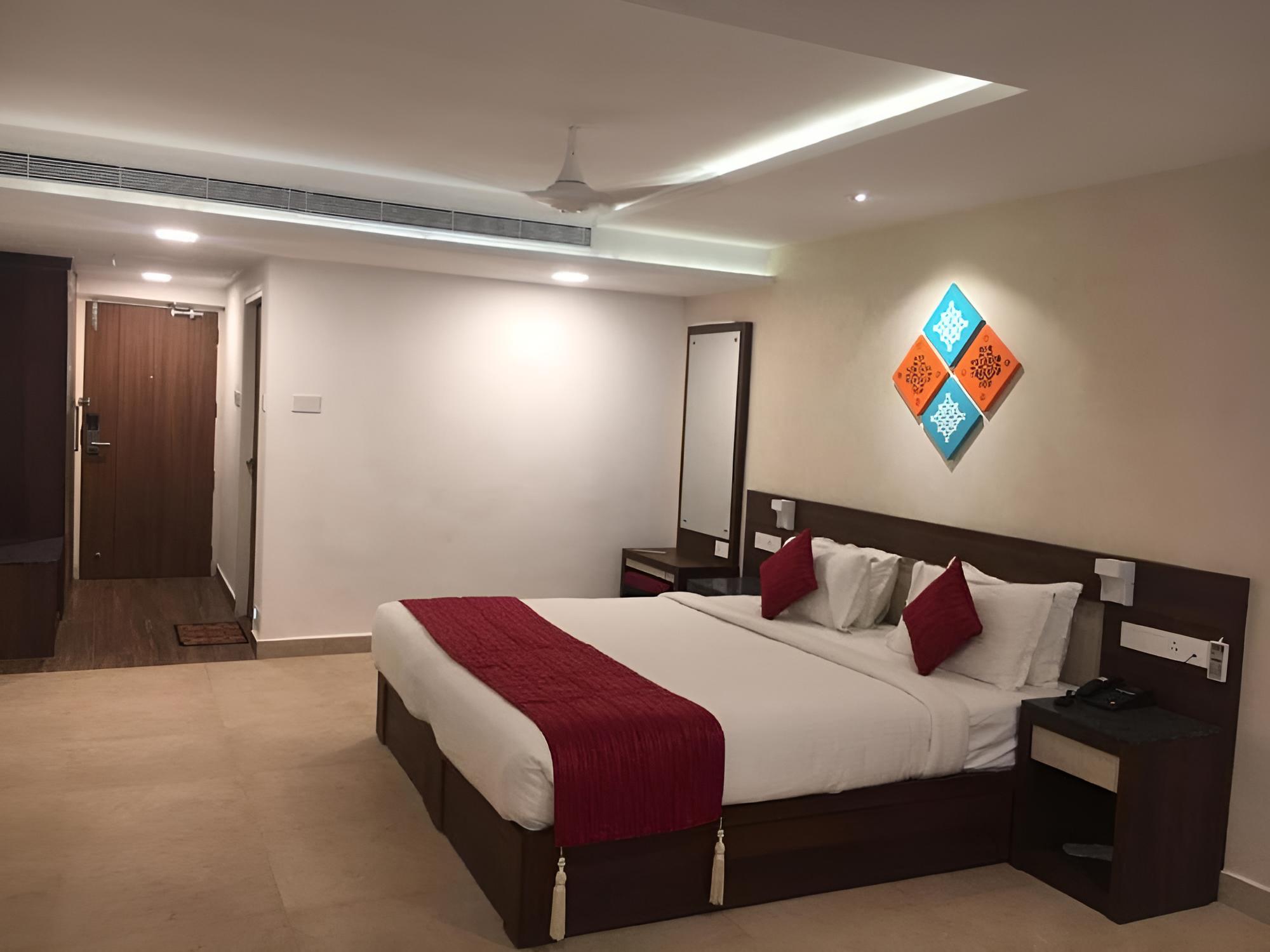 Deluxe Double Room - Photo 17
