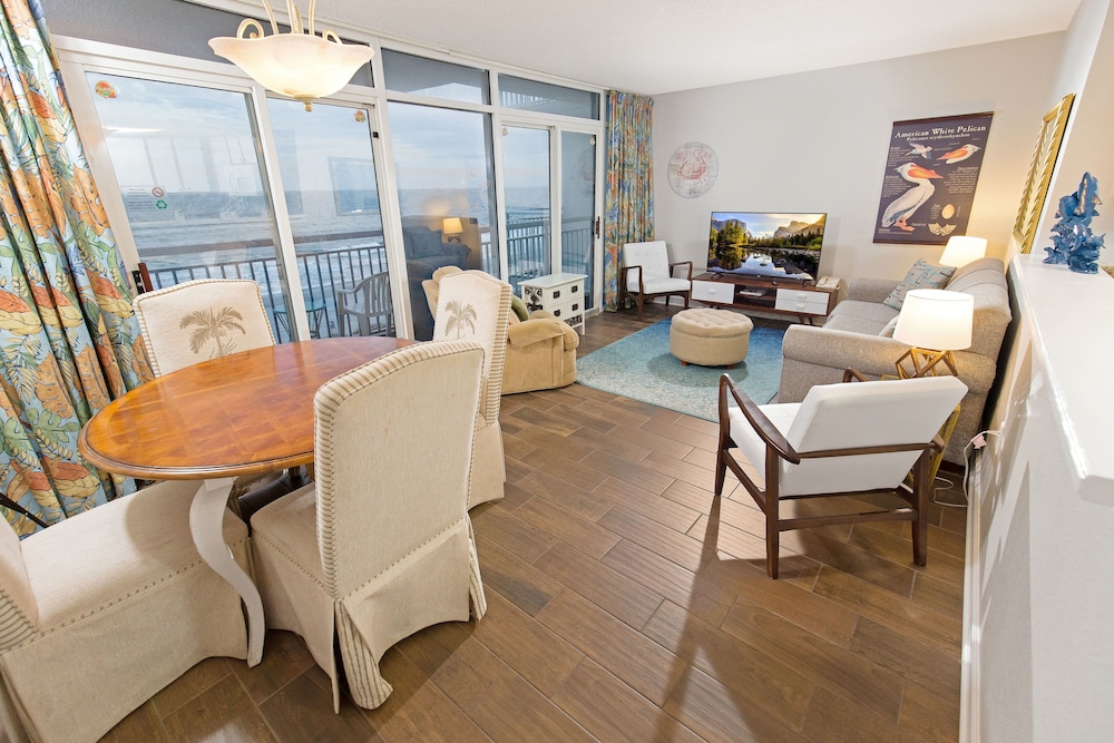 South Oceanfront 2 Bedroom King photo 1