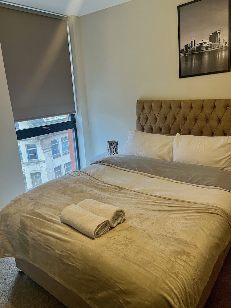 Apartment, 2 Queen Beds photo 3