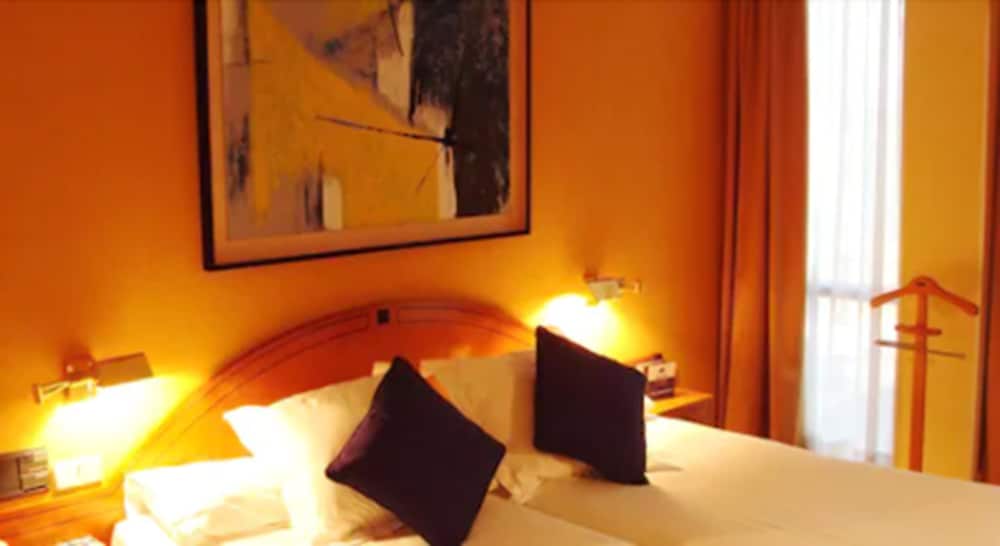 Double Room Single Use