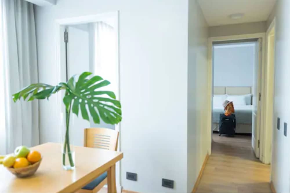 Senior Quadruple Room thumbnail 5