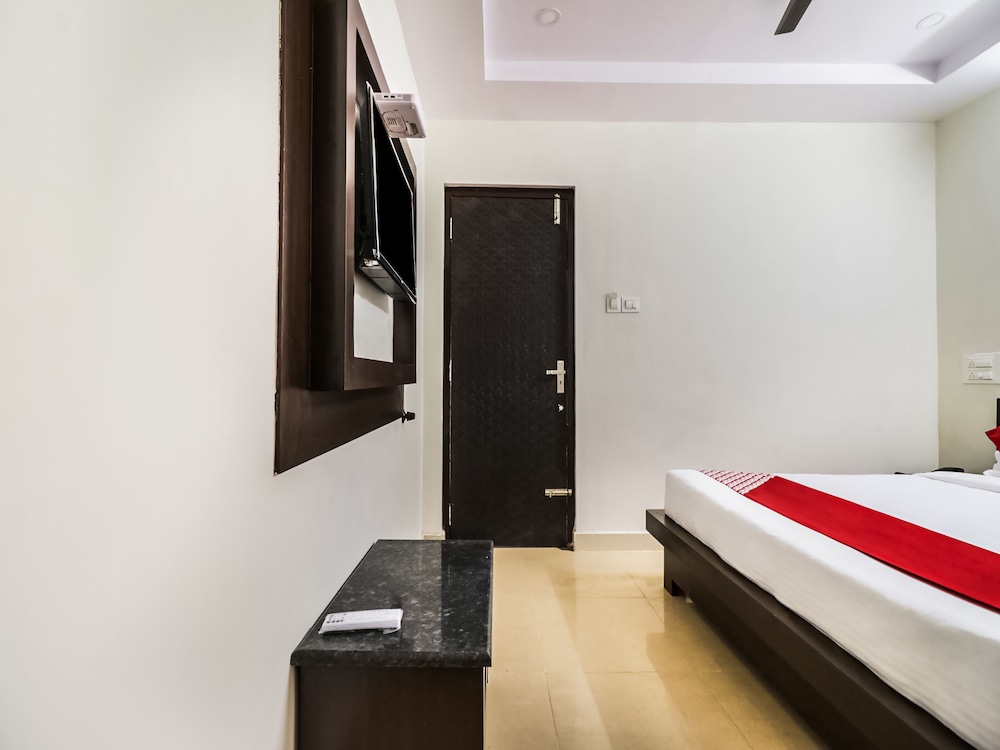 Double Or Twin Room photo 3