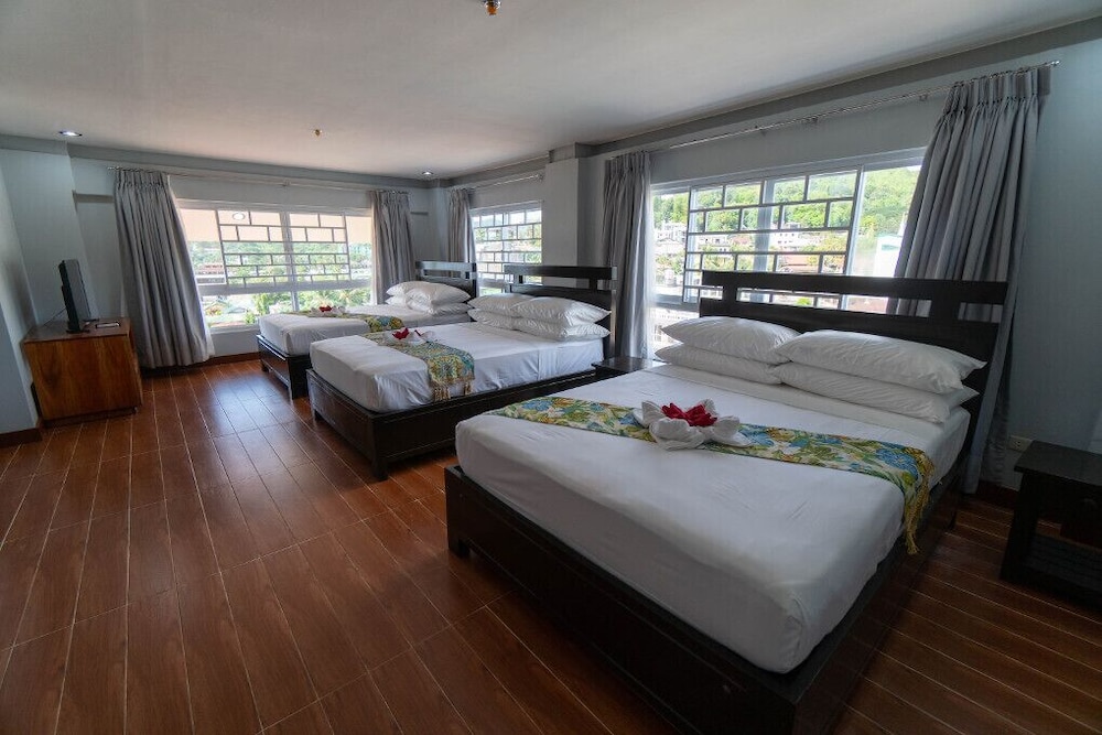 Deluxe Group Room (Duplex Room) photo 1